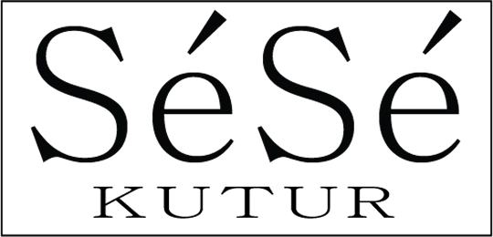 Text: "SéSé" in black font.