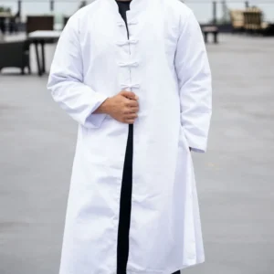 Person wearing a white traditional garment.